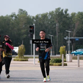 Runner Photo 6797650