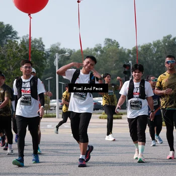 Runner Photo 6797707