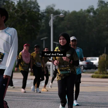 Runner Photo 6797766