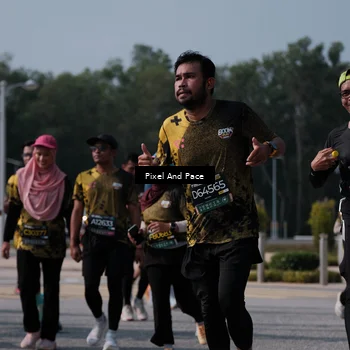 Runner Photo 6797822