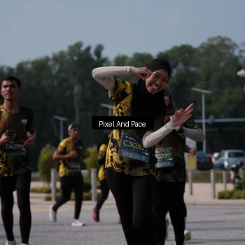 Runner Photo 6797833