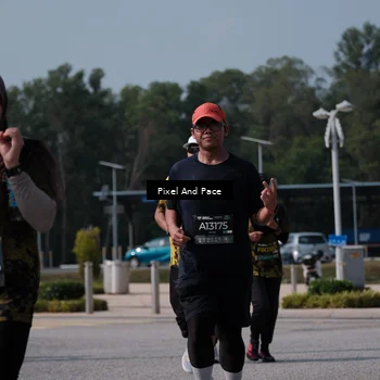 Runner Photo 6797857