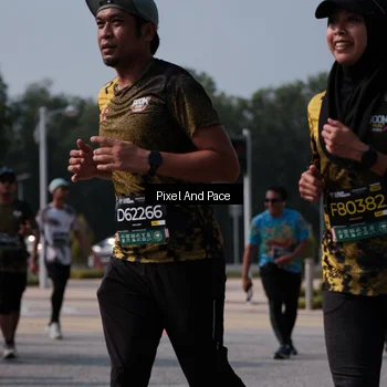 Runner Photo 6797894