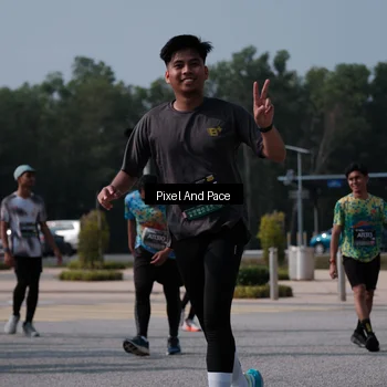 Runner Photo 6797896
