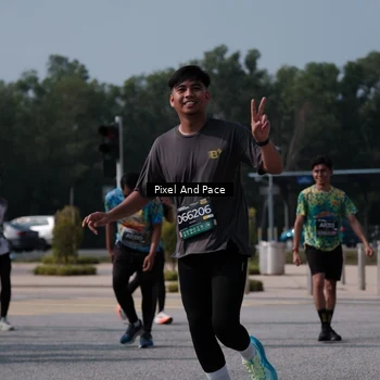 Runner Photo 6797897