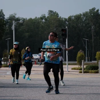 Runner Photo 6797905