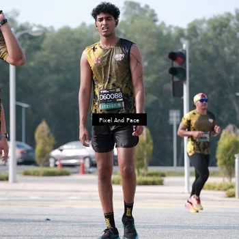 Runner Photo 6797937