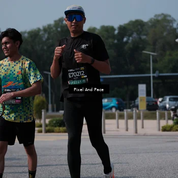 Runner Photo 6797944