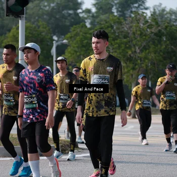 Runner Photo 6797972