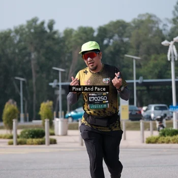Runner Photo 6798008