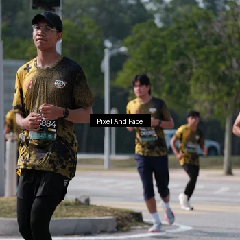 Runner Photo 6798032