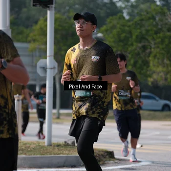Runner Photo 6798036