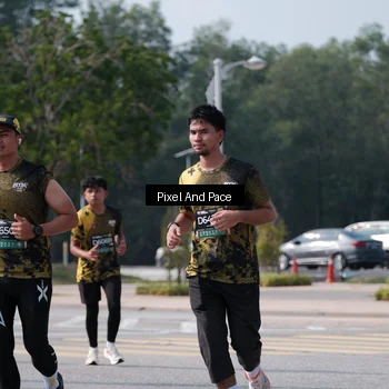 Runner Photo 6798037