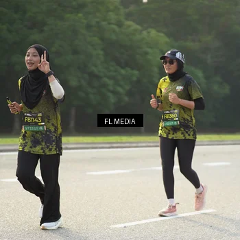 Runner Photo 6798074