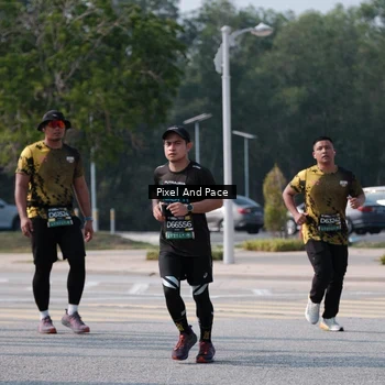 Runner Photo 6798095