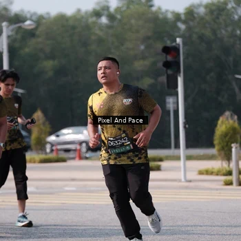 Runner Photo 6798122