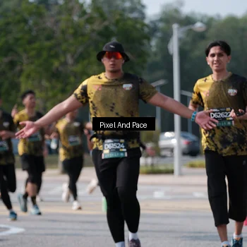 Runner Photo 6798129