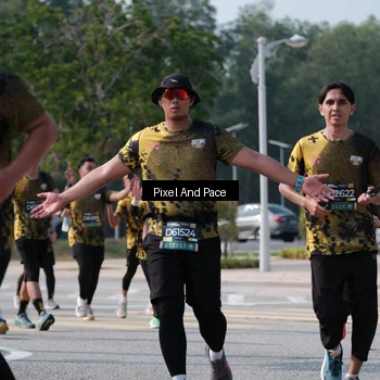 Runner Photo 6798130