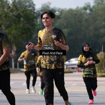 Runner Photo 6798133