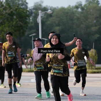 Runner Photo 6798153
