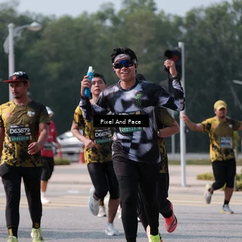 Runner Photo 6798196