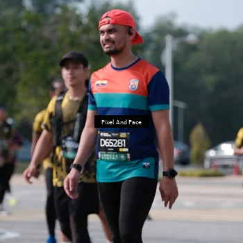 Runner Photo 6798214