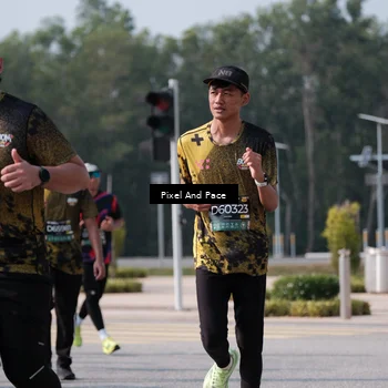 Runner Photo 6798257
