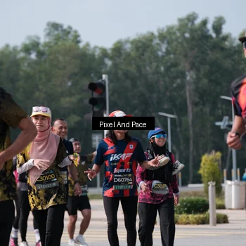 Runner Photo 6798286
