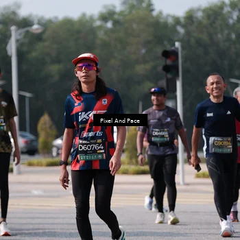 Runner Photo 6798305
