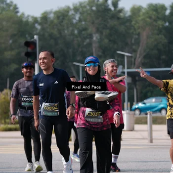Runner Photo 6798323