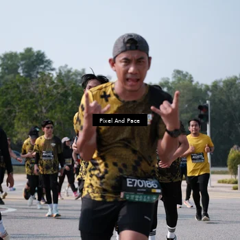 Runner Photo 6798349