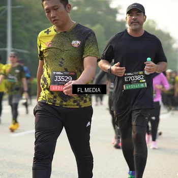 Runner Photo 6798369