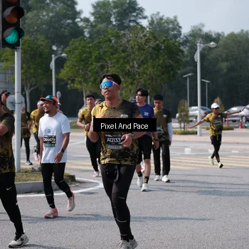 Runner Photo 6798397