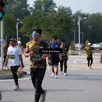 Runner Photo 6798399