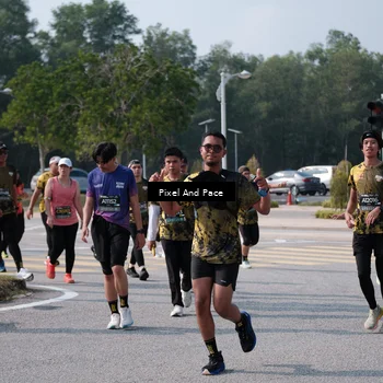 Runner Photo 6798401
