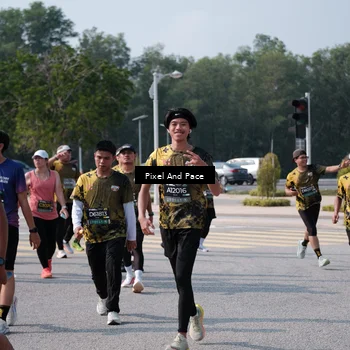 Runner Photo 6798428