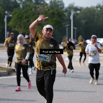 Runner Photo 6798495