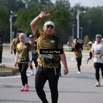 Runner Photo 6798502