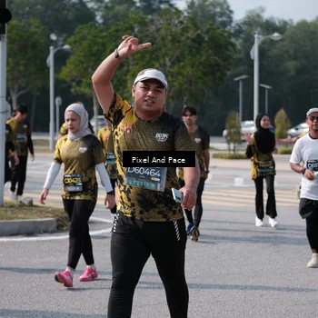 Runner Photo 6798532