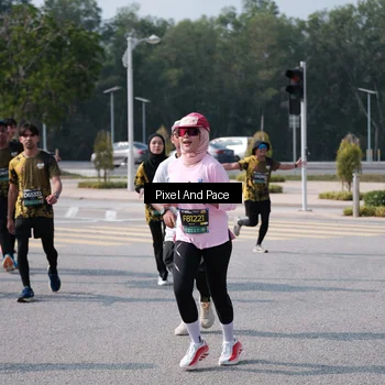 Runner Photo 6798560