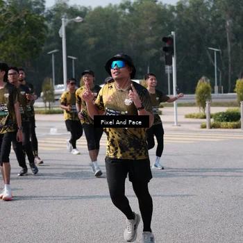 Runner Photo 6798569
