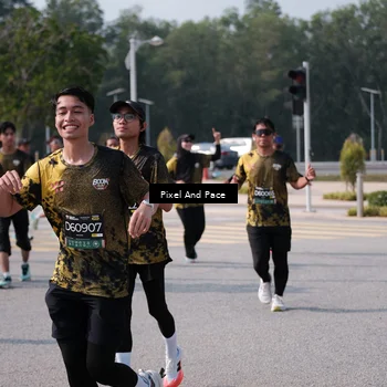 Runner Photo 6798601