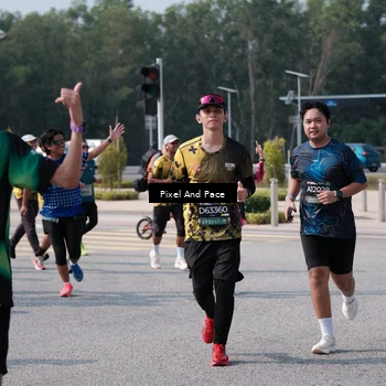 Runner Photo 6798710