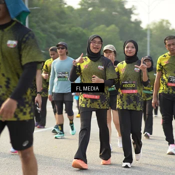 Runner Photo 6798723