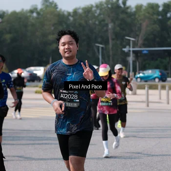 Runner Photo 6798726
