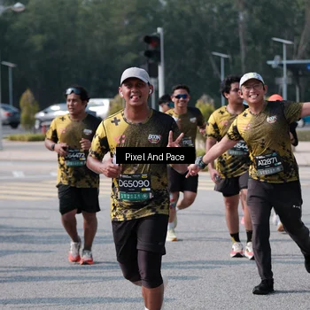 Runner Photo 6798738