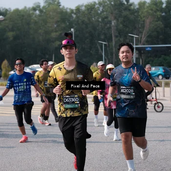 Runner Photo 6798744