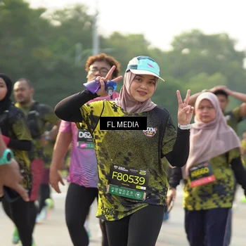 Runner Photo 6798765