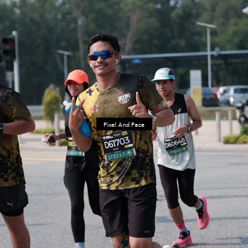Runner Photo 6798815