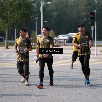 Runner Photo 6798817